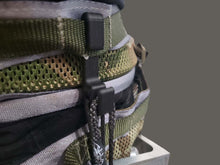 Load image into Gallery viewer, Saddle Hunting Gear Clip amsteel Molle/Loop
